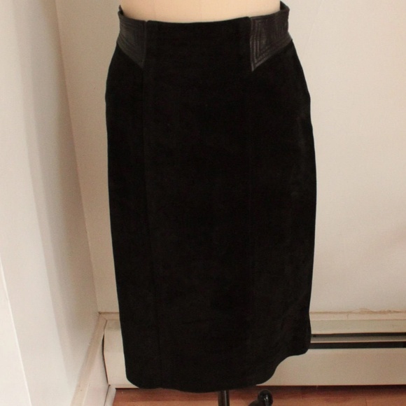 1980’s Danier Black Suede and Leather Skirt - Picture 1 of 5